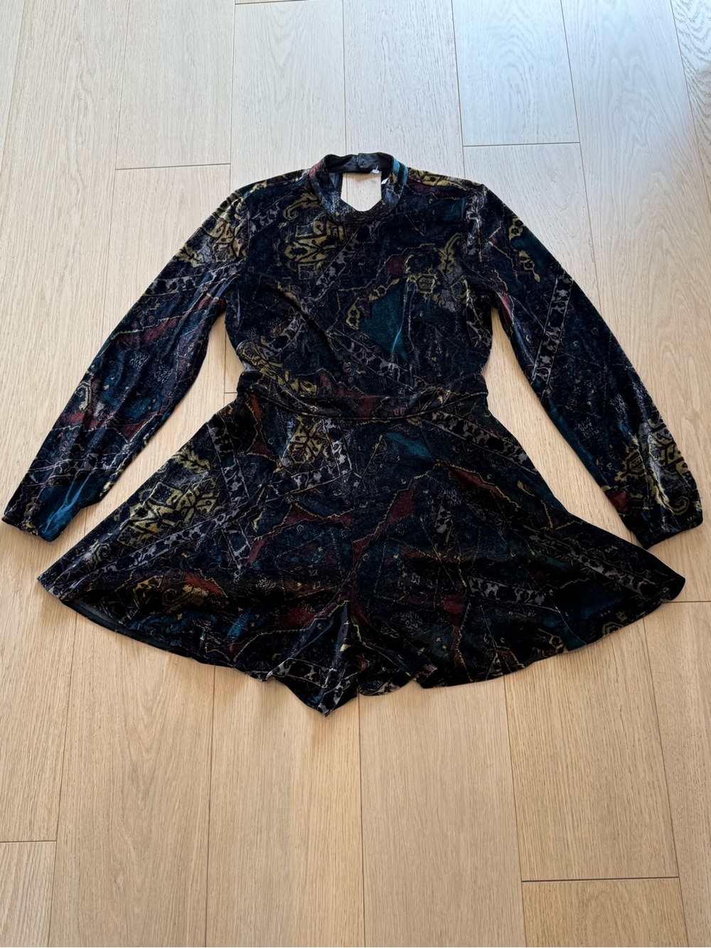 FREE PEOPLE Velvet Open Back Romper | Boho Luxe Feminine Bohemian Designer - Picture 4 of 10